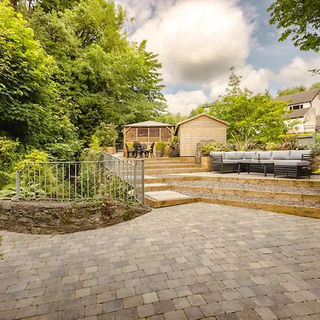 Coronation Family Cottage, Modernised 200-year-old District With Private Hot Tub And Parking - Ridgestone *