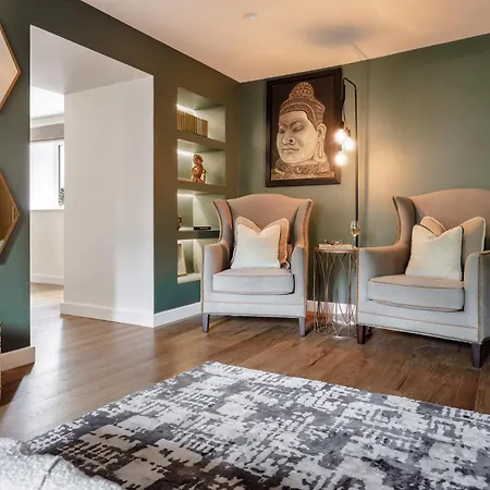 Coronation Family Cottage, Modernised 200-year-old District With Private Hot Tub And Parking * Lindale